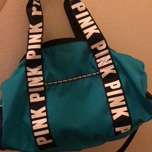 Victoria’s Secret PINK Medium size duffel bag